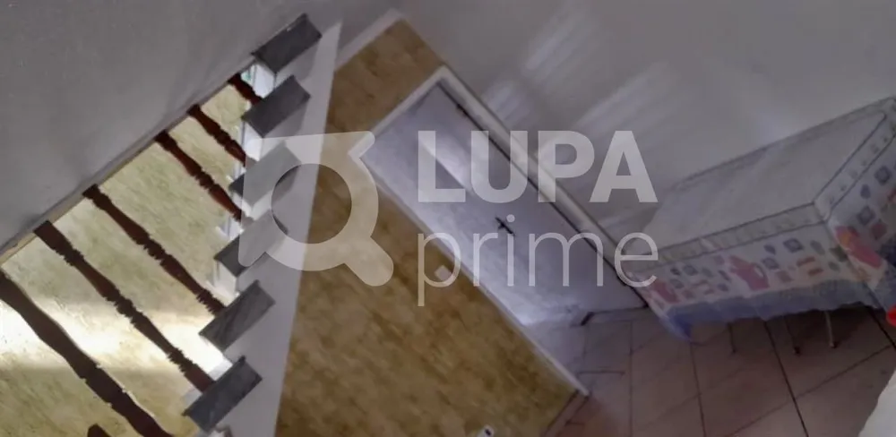Casa, 4 quartos, 210 m² - Foto 1