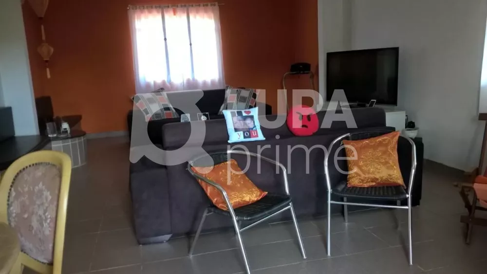 Chácara à venda com 3 quartos, 2265m² - Foto 4