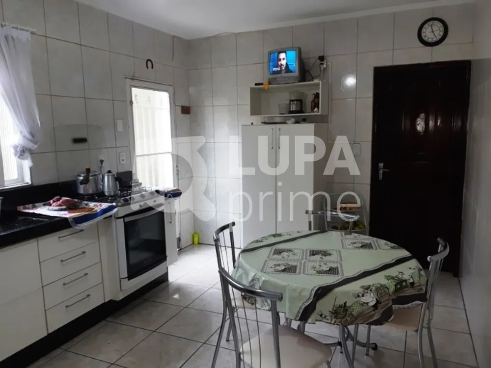 Casa, 4 quartos, 180 m² - Foto 8