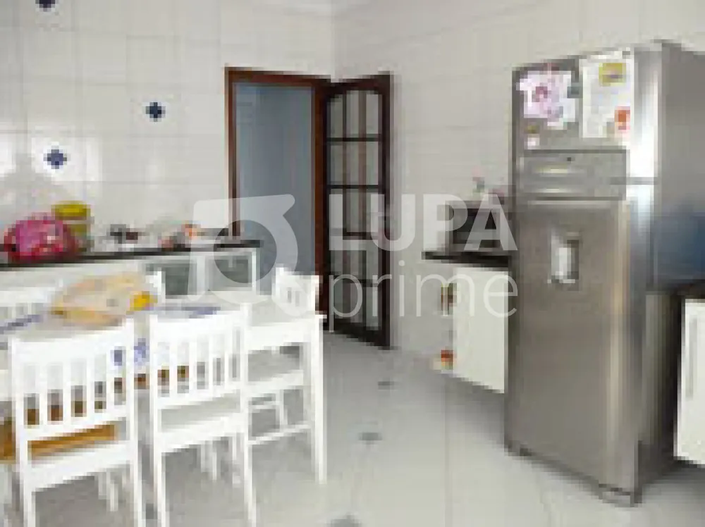Casa, 3 quartos, 300 m² - Foto 3