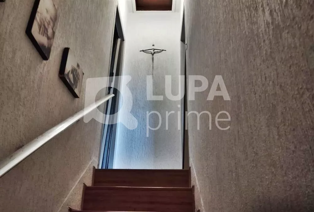 Casa à venda com 2 quartos, 60m² - Foto 3