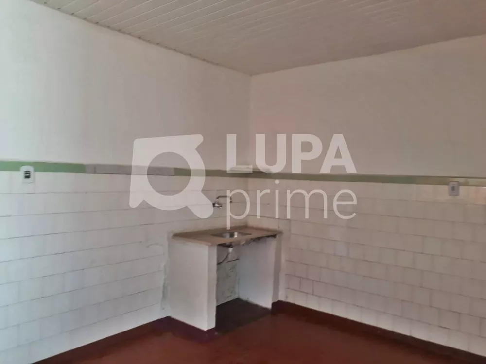 Casa à venda com 4 quartos, 180m² - Foto 7