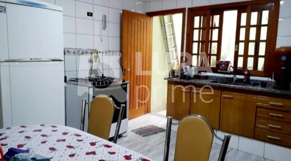 Casa, 3 quartos, 176 m² - Foto 8