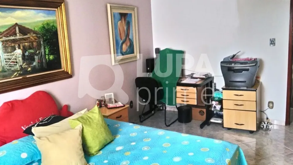 Casa, 3 quartos, 225 m² - Foto 9