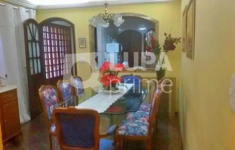 Casa, 3 quartos, 300 m² - Foto 1