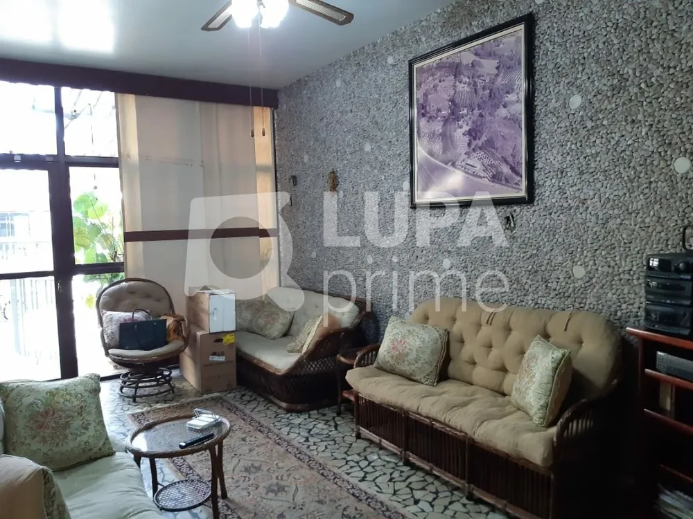 Casa, 3 quartos, 208 m² - Foto 13