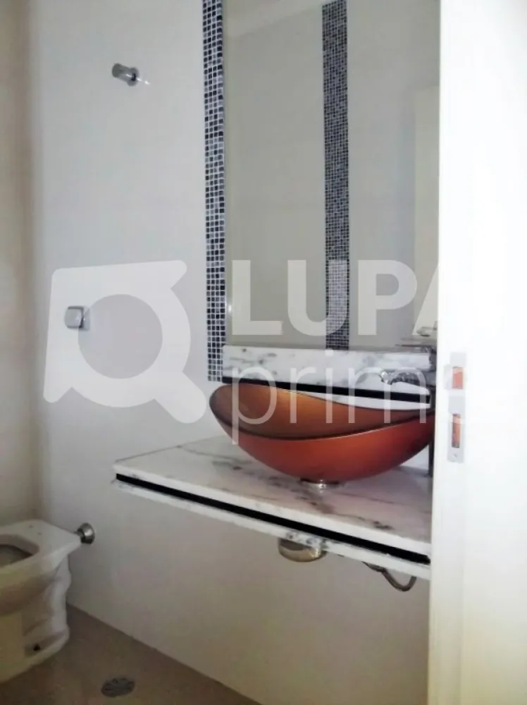 Casa, 3 quartos, 210 m² - Foto 3