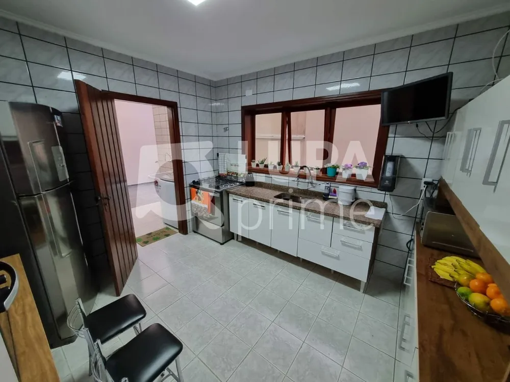 Casa, 3 quartos, 179 m² - Foto 10