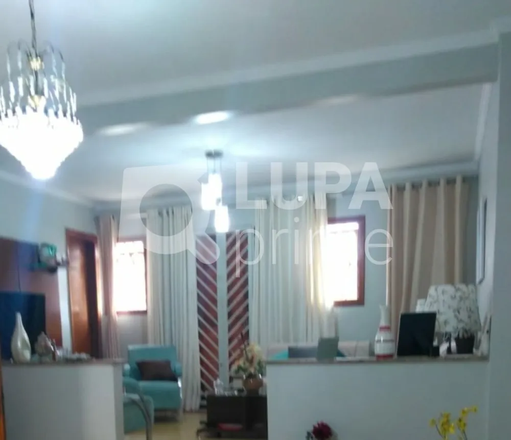 Casa, 3 quartos, 145 m² - Foto 1
