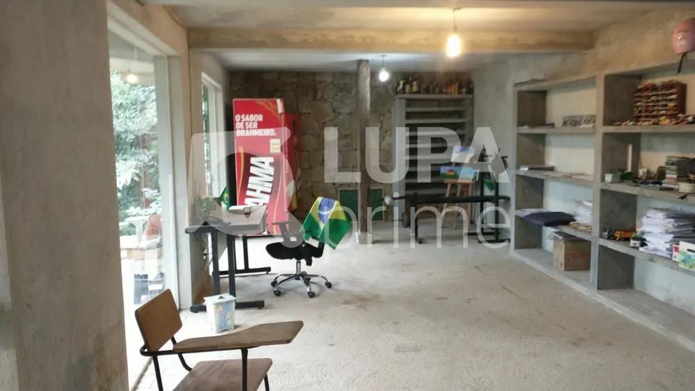 Casa, 3 quartos, 1000 m² - Foto 1