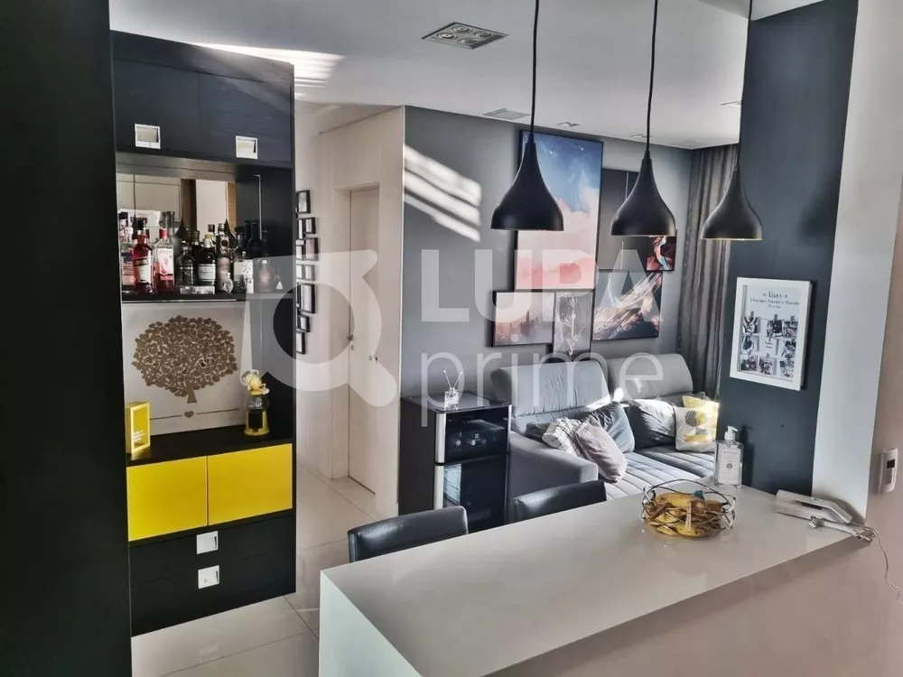 Apartamento à venda com 2 quartos, 68m² - Foto 3