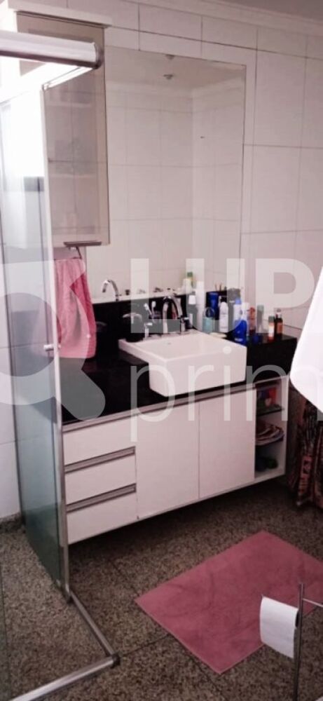 Apartamento à venda com 5 quartos, 210m² - Foto 4