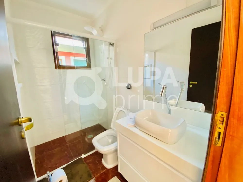 Casa, 3 quartos, 225 m² - Foto 8