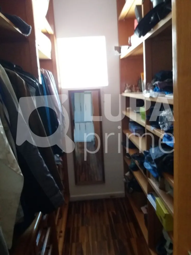 Casa, 3 quartos, 320 m² - Foto 3