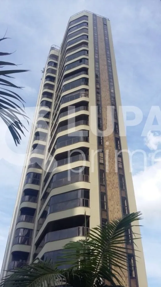 Apartamento, 4 quartos, 254 m² - Foto 1