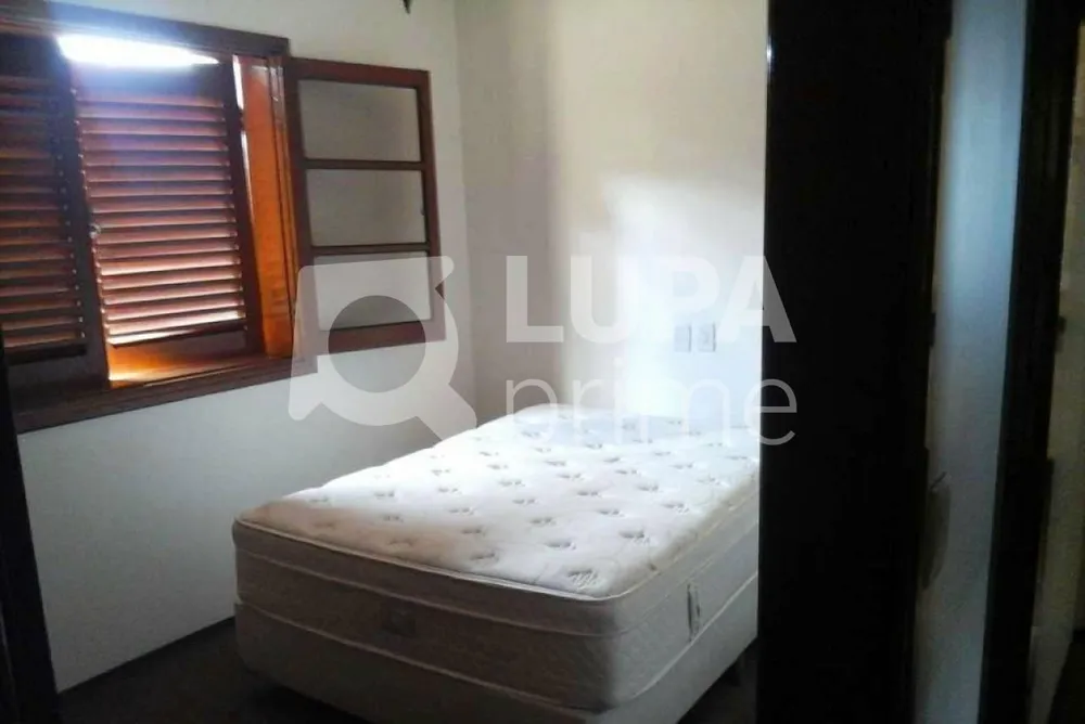 Casa, 6 quartos, 500 m² - Foto 6