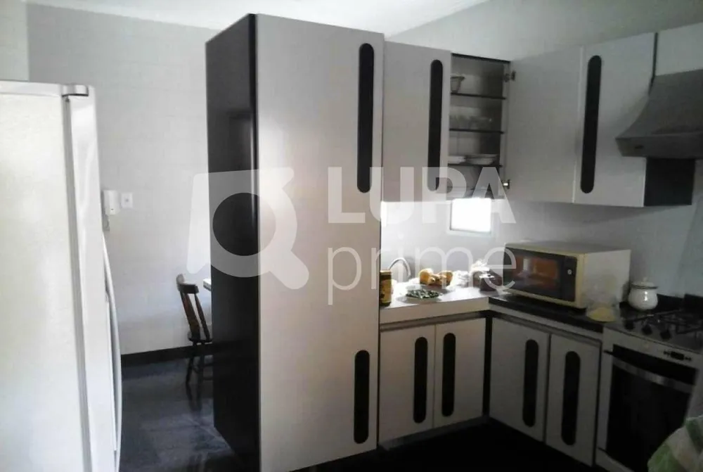 Casa, 6 quartos, 500 m² - Foto 1