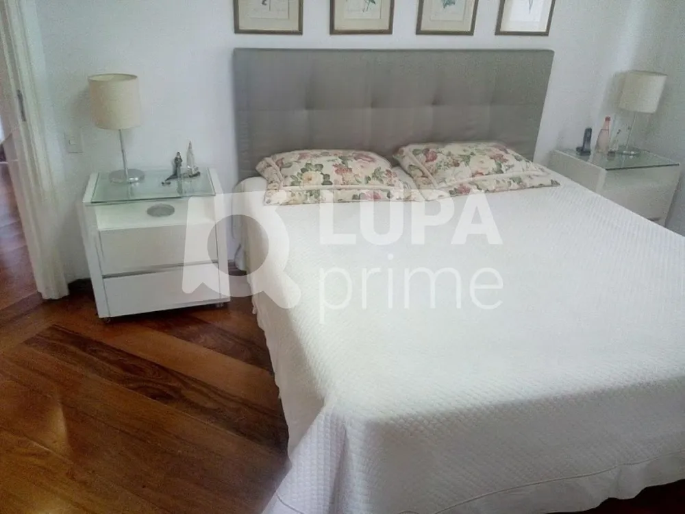 Apartamento, 3 quartos, 267 m² - Foto 12