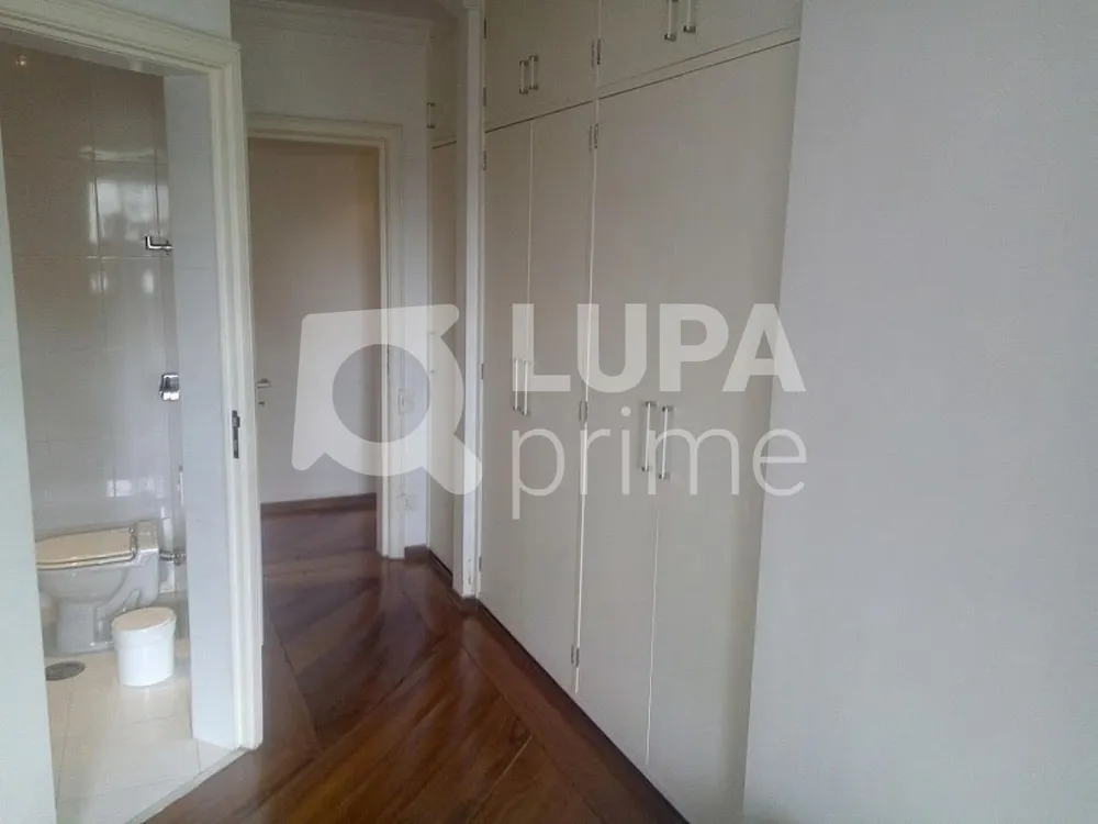 Apartamento, 3 quartos, 267 m² - Foto 11