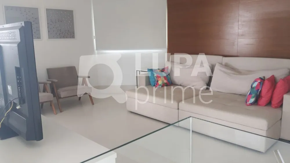 Apartamento, 3 quartos, 390 m² - Foto 1