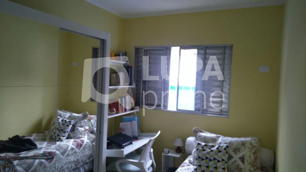 Casa, 3 quartos, 252 m² - Foto 2