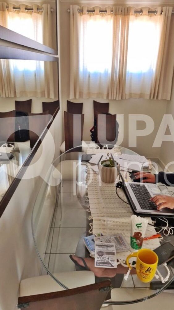 Apartamento, 2 quartos, 74 m² - Foto 1