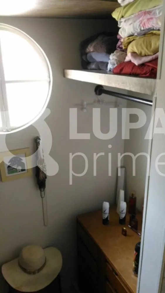 Casa, 3 quartos, 200 m² - Foto 4
