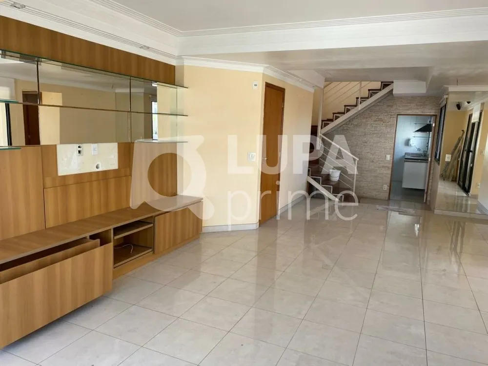Apartamento, 3 quartos, 245 m² - Foto 6