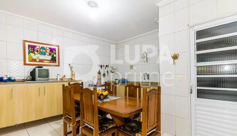 Casa, 3 quartos, 250 m² - Foto 12