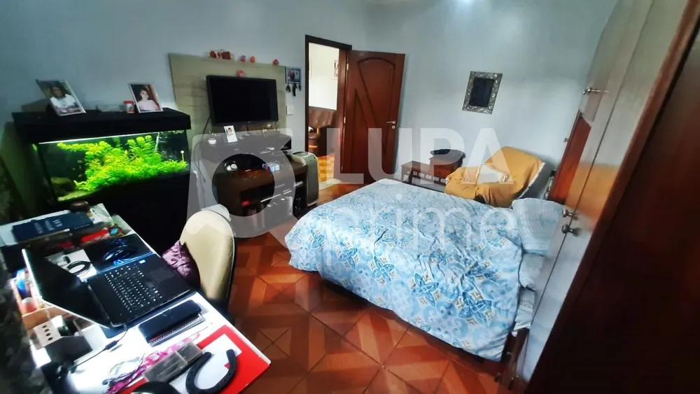 Casa, 2 quartos, 201 m² - Foto 13