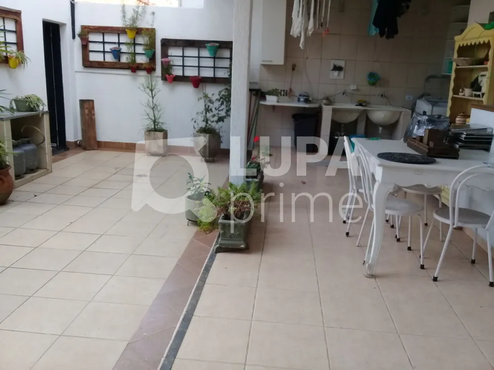 Casa, 3 quartos, 215 m² - Foto 8