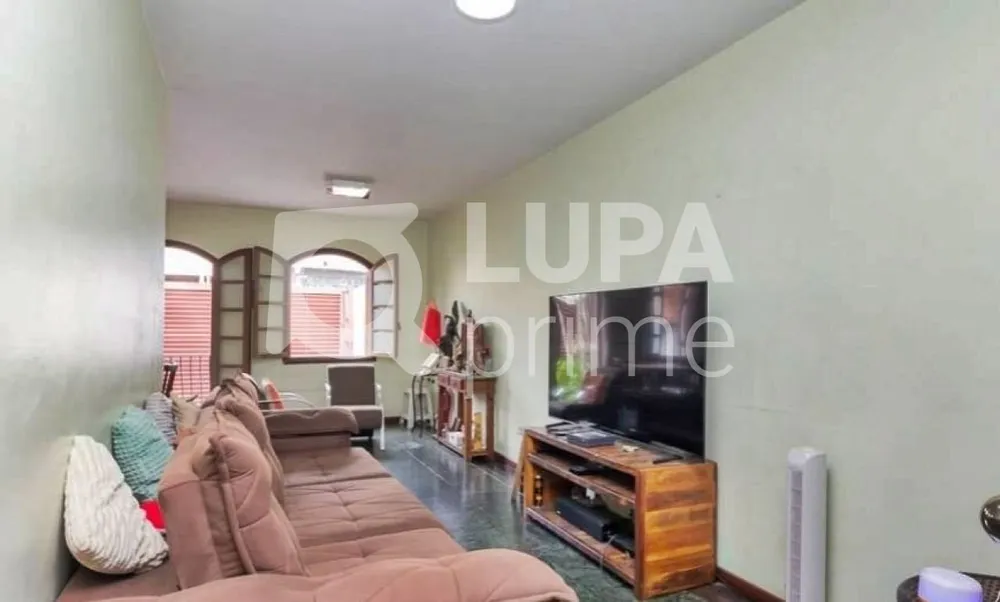 Casa, 3 quartos, 220 m² - Foto 3