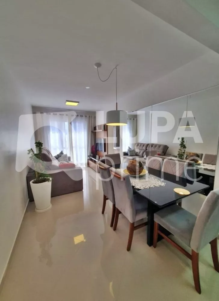 Apartamento à venda com 2 quartos, 49m² - Foto 3