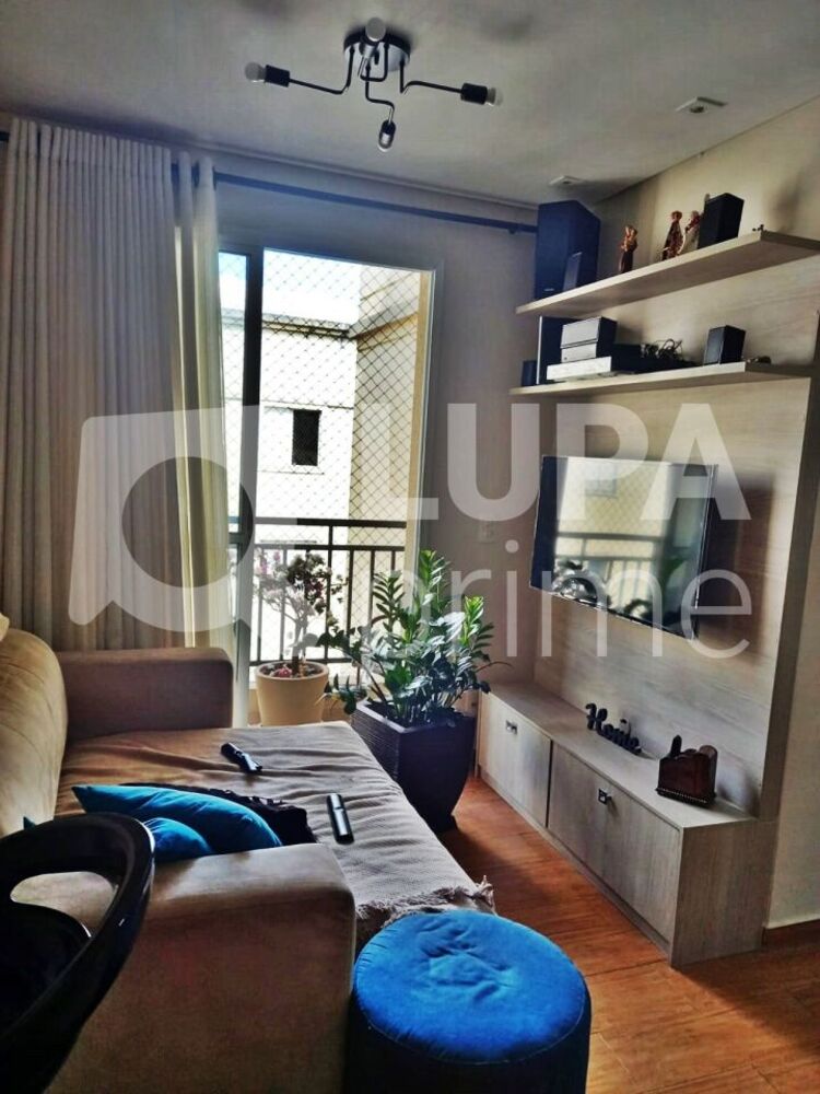 Apartamento à venda com 2 quartos, 54m² - Foto 1