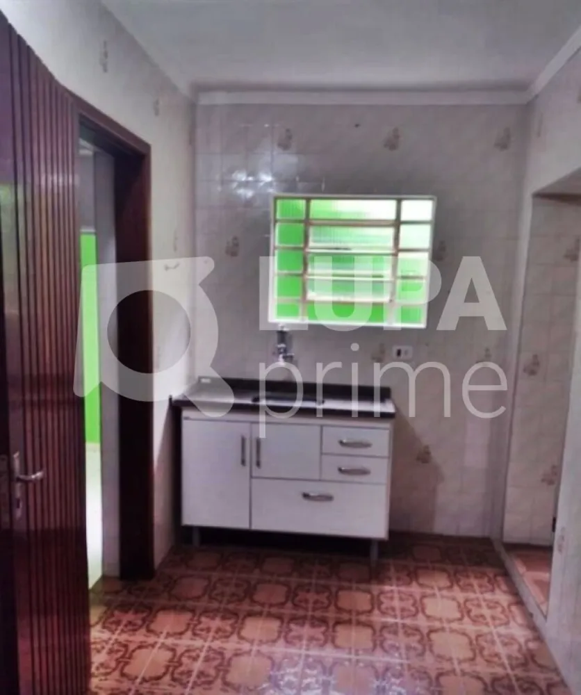 Casa, 6 quartos, 165 m² - Foto 2