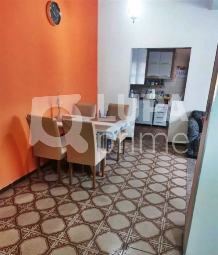 Casa, 6 quartos, 165 m² - Foto 9