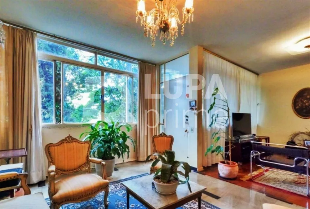 Casa, 4 quartos, 390 m² - Foto 1