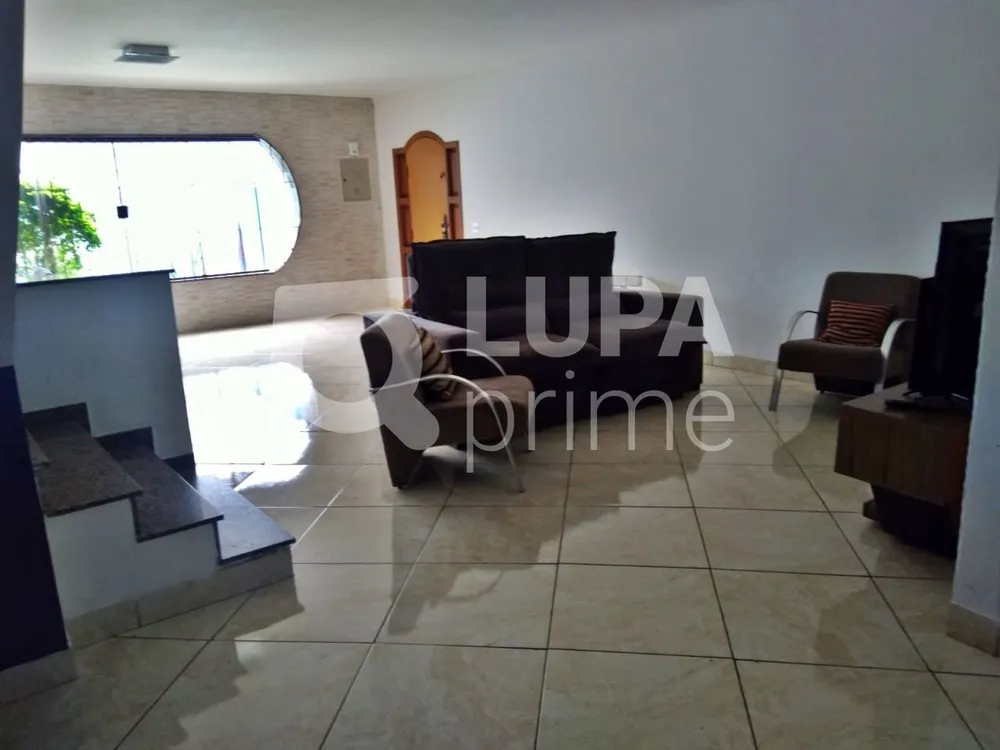 Casa, 7 quartos, 590 m² - Foto 4