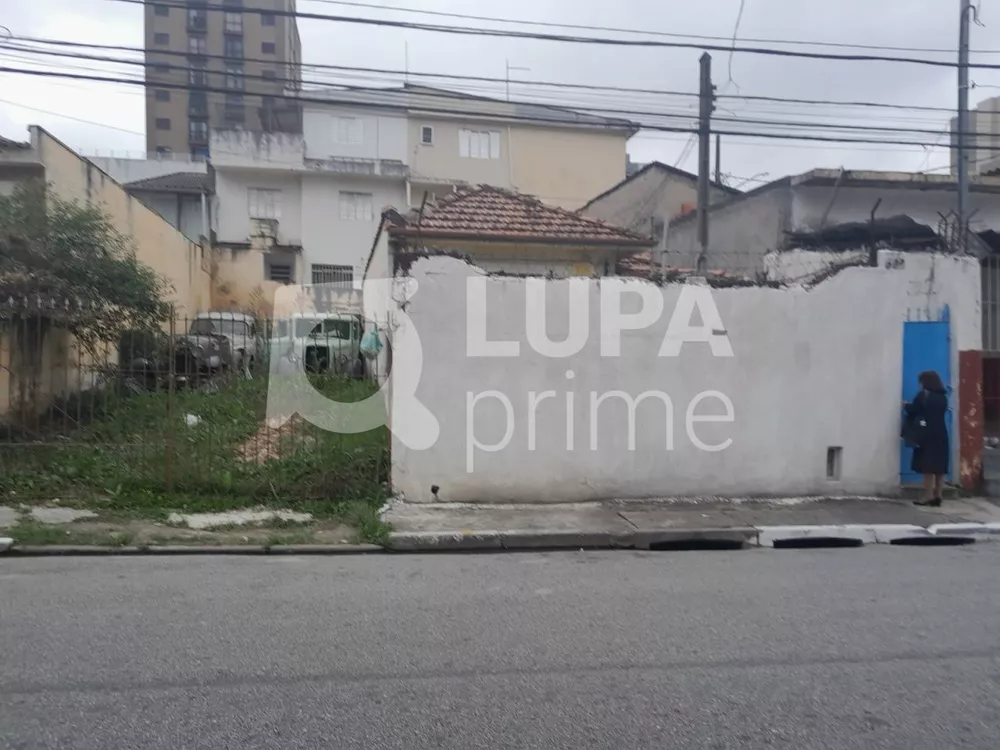 Terreno à venda com 2 quartos, 240m² - Foto 3