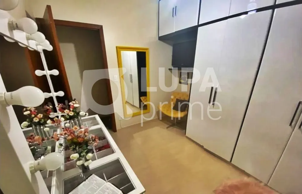 Casa, 3 quartos, 210 m² - Foto 10