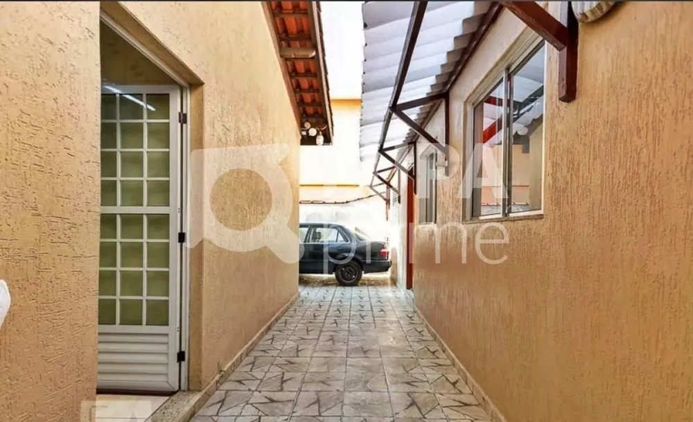 Casa, 4 quartos, 180 m² - Foto 1
