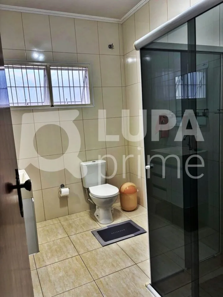 Casa, 4 quartos, 250 m² - Foto 3