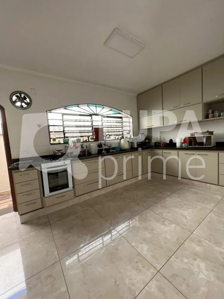 Casa, 3 quartos, 162 m² - Foto 9