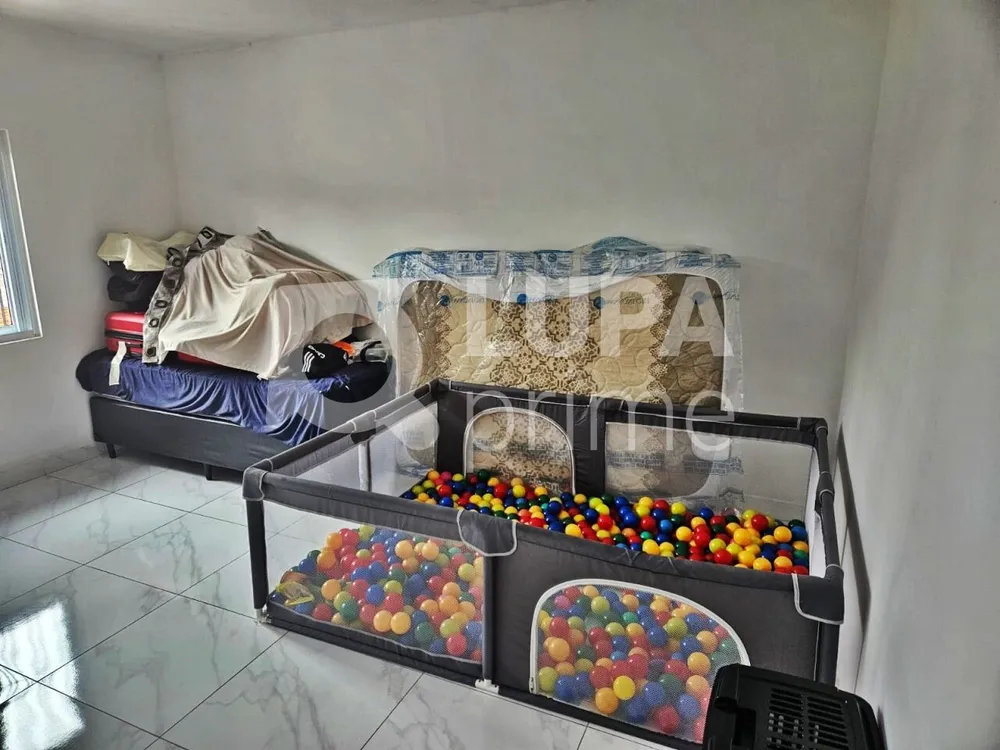 Casa, 3 quartos, 195 m² - Foto 8