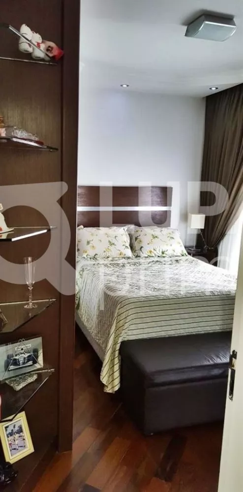 Apartamento à venda com 3 quartos, 105m² - Foto 5