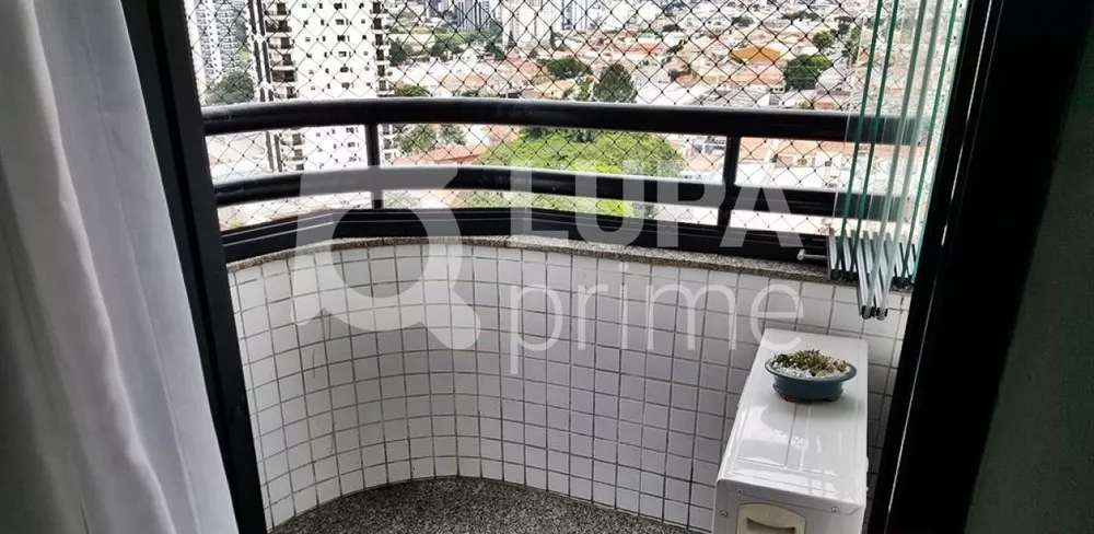 Apartamento à venda com 3 quartos, 105m² - Foto 13