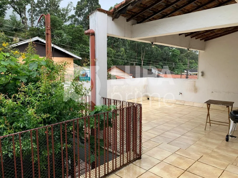 Casa, 4 quartos, 180 m² - Foto 2