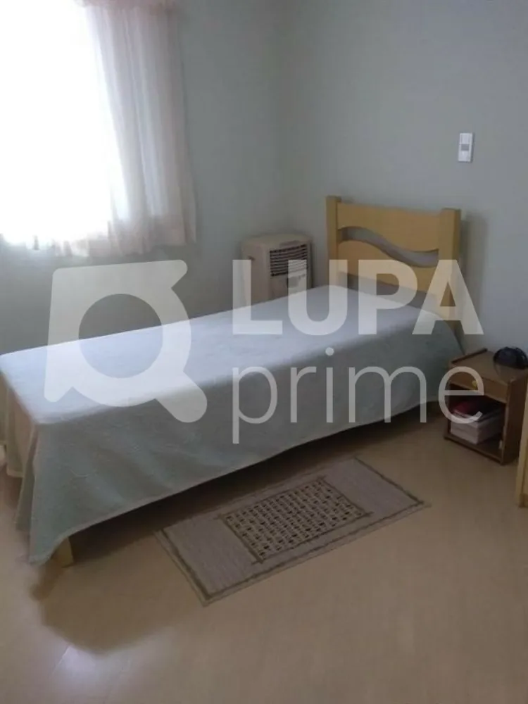 Casa, 7 quartos, 218 m² - Foto 11