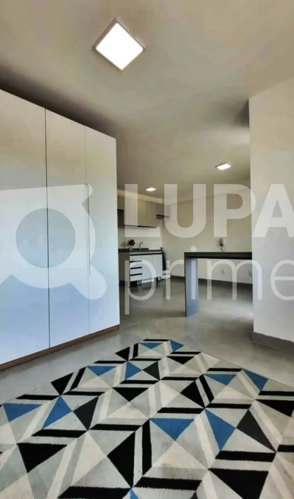 Apartamento, 1 quarto, 30 m² - Foto 2