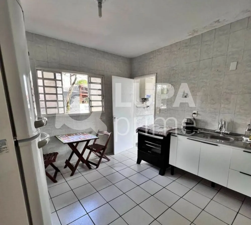 Casa, 4 quartos, 254 m² - Foto 4